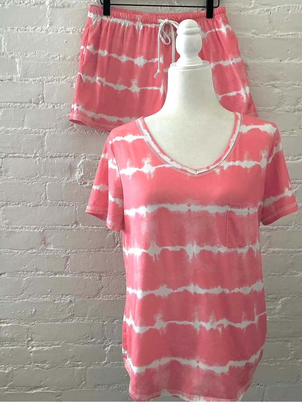 Ekouaer Loungewear Womens Soft Comfy Pajama Shirt Shorts Set Pink White Print M
